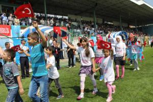 19. Türk Dünyası Çocuk Şöleni Büyük Gösterisi