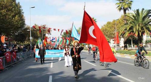 Cumhuriyet Bayramımızın 93. Yıldönümünü Coşkuyla Kutladık