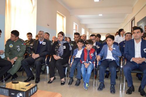 Bakü Atatürk Lisemizde Şehitlerimizi Andık