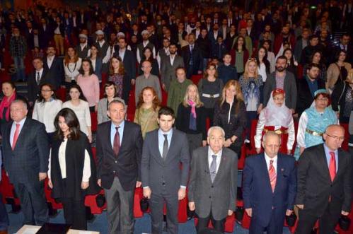 Turan Hocamıza Yılın Fedakârlık Ödülü Verildi