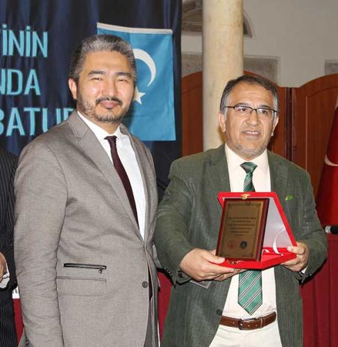 Turan Kültür Merkezi - Şahadetinin 66. Yıldönümünde Osman Batur