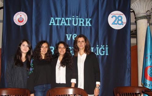 Turan Kültür Merkezi - Atatürk ve Türk Gençliği