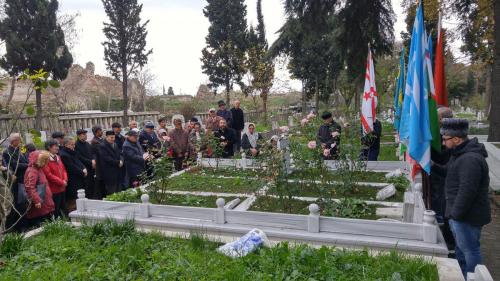Turan Yazgan Hocamızı Kabri Başında Andık